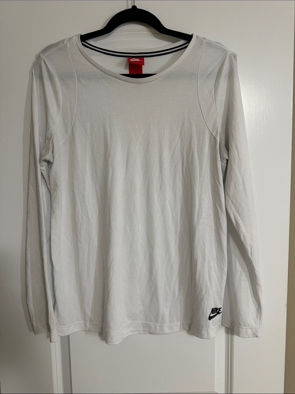 Nike White Long-Sleeve Crew Shirt with Small Logo